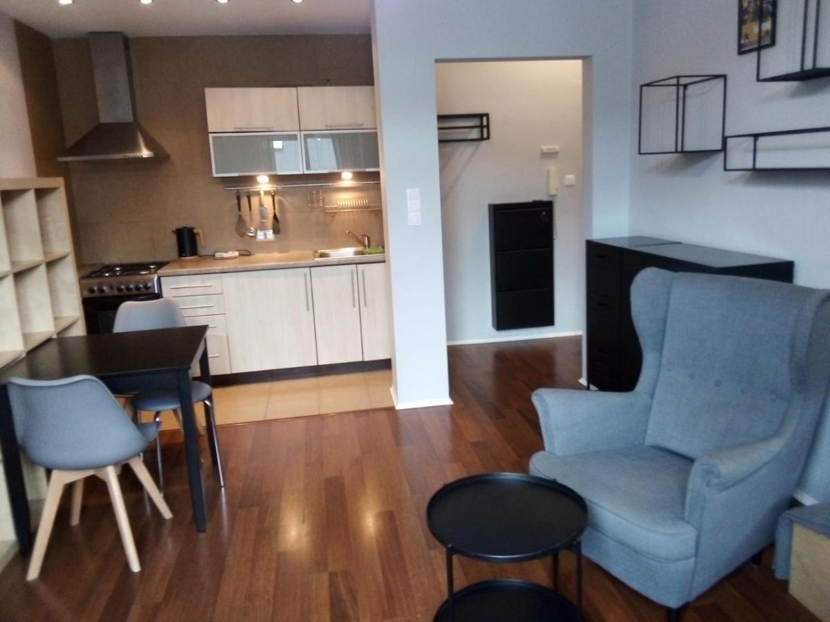 Art Dreams Apartament Chmielna 14 Varşovia Exterior foto